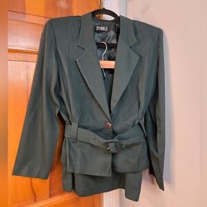 Studio J Women's Green Blazer Jacket Skirt Suit Sz 11